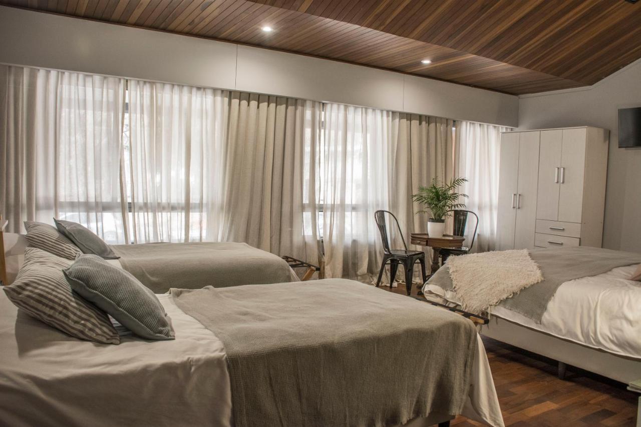 Casa Reconquista Panzió Mendoza Kültér fotó
